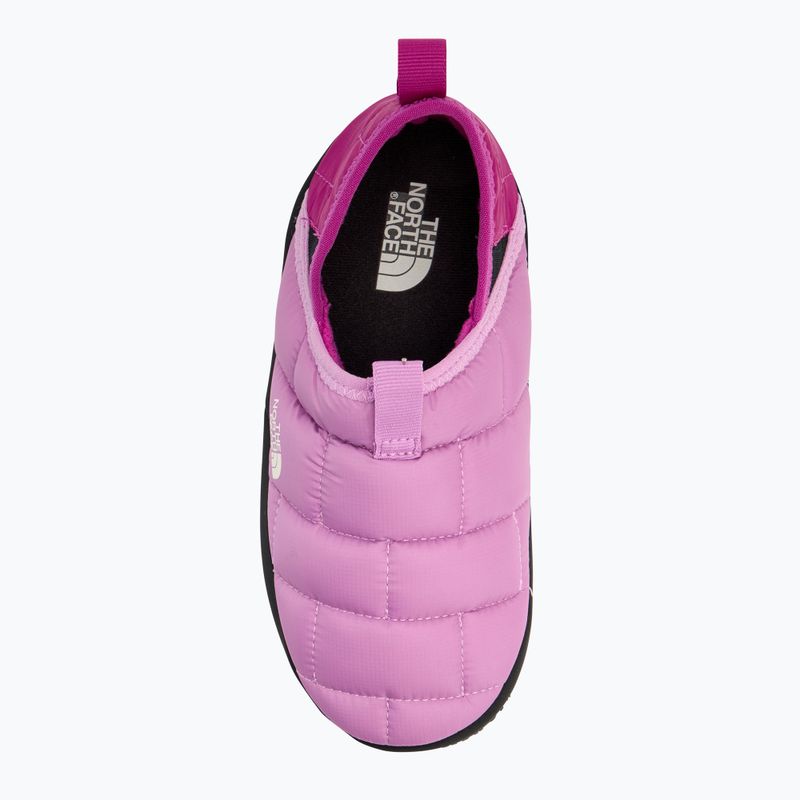Kapcie dziecięce The North Face Youth Thermoball Traction Mule II dragonfruit/deep mulber 5