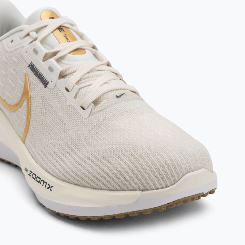 Buty do biegania damskie Nike Vomero 17 phantom/light bone/sail/metallic gold 7