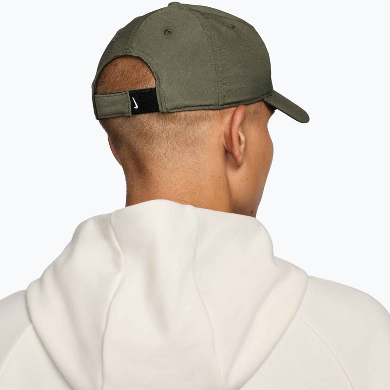 Czapka z daszkiem Nike Dri-FIT Club medium olive/white 7