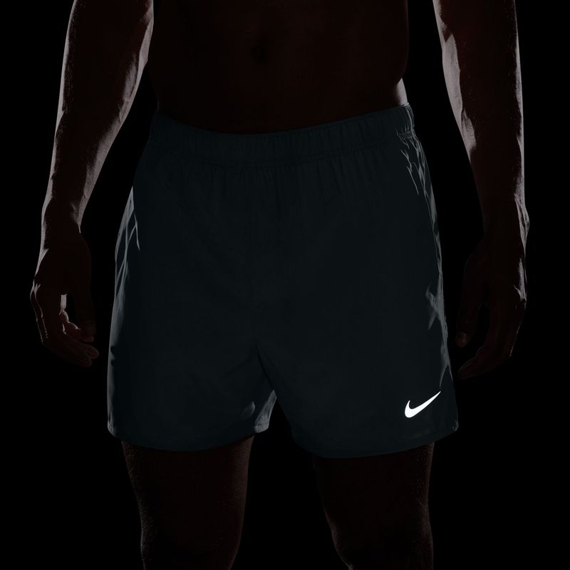 Spodenki męskie Nike Dri-Fit Challenger 5" 2in1 smoke grey/dark smoke grey 10
