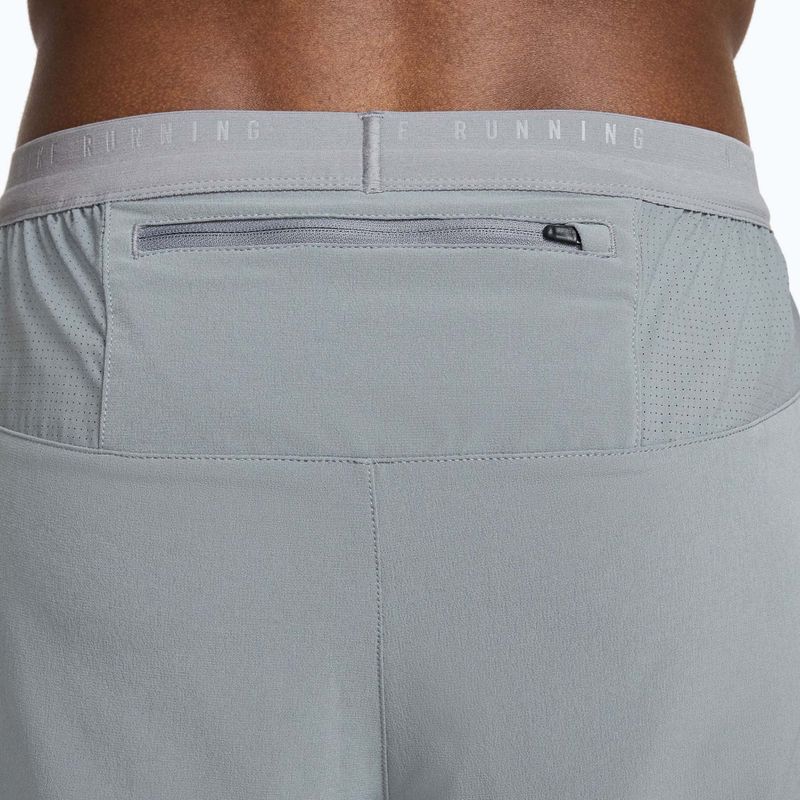 Spodnie do biegania męskie Nike Stride Dri-Fit Woven smoke grey 5