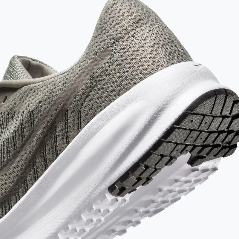 Buty do biegania męskie Nike Run Defy light army/iron grey/white/black 15