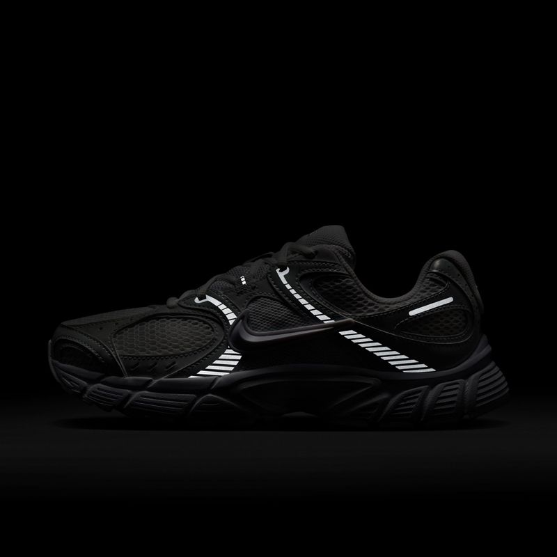 Buty damskie Nike V5 RNR white/black/metallic silver/white 8