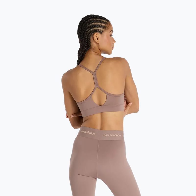 Biustonosz treningowy New Balance Essential Yoga brown 3