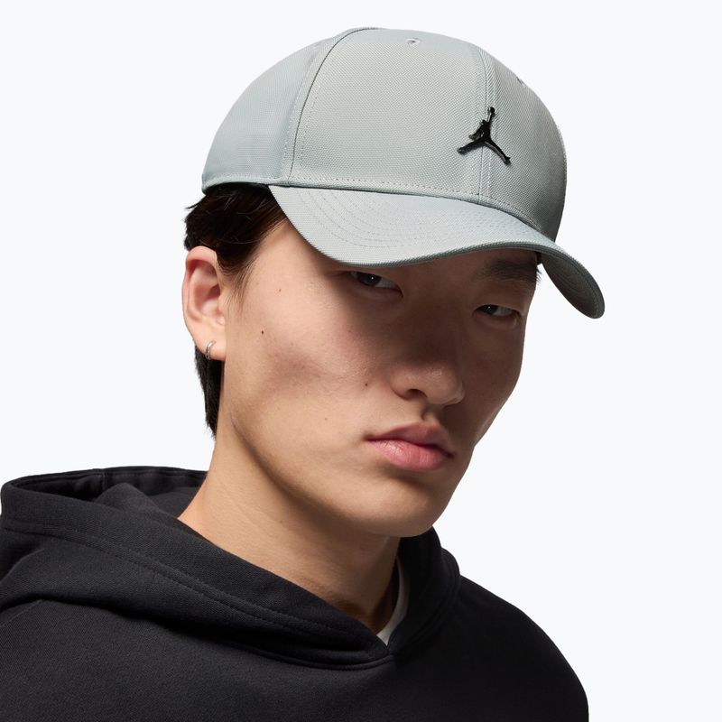 Czapka z daszkiem Jordan Rise Structured Metal Jumpman light smoke grey/R511 9