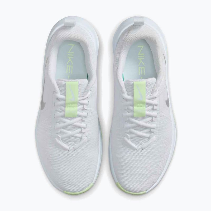 Buty treningowe damskie Nike MC Trainer 3 white/metallic silver/barely volt 8