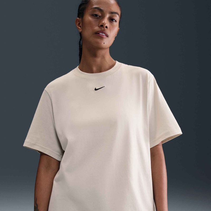 Koszulka damska Nike Sportswear Essential light bone 7