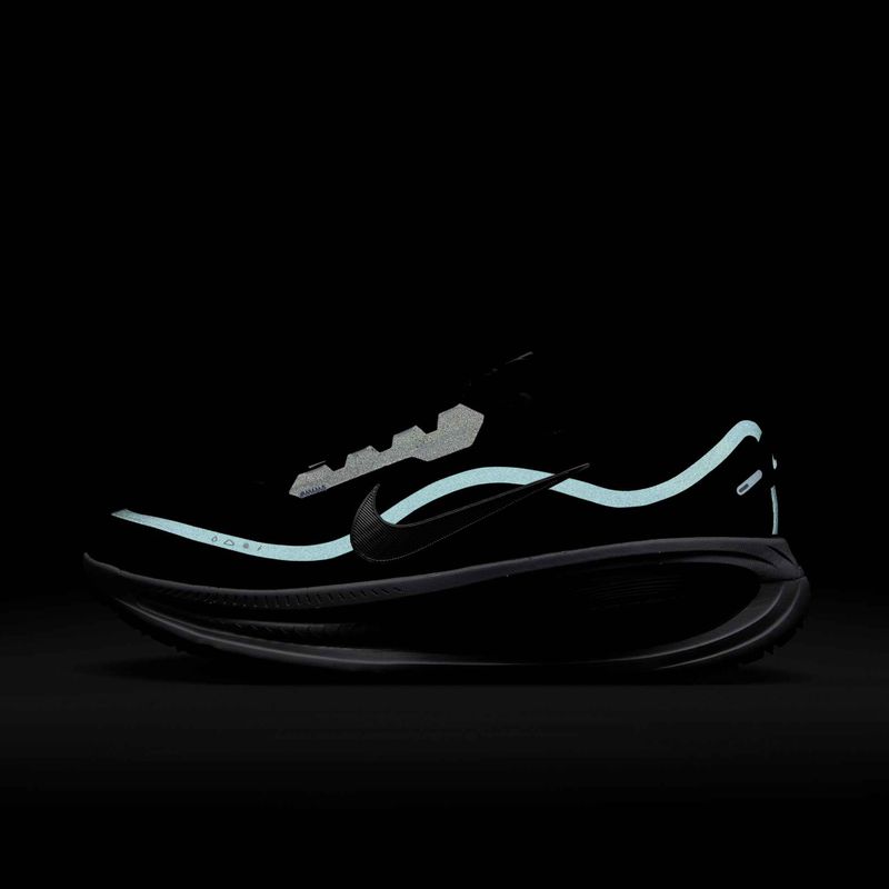 Buty do biegania męskie Nike Vomero 18 GORE-TEX black/anthracite/white/metallic silver 8