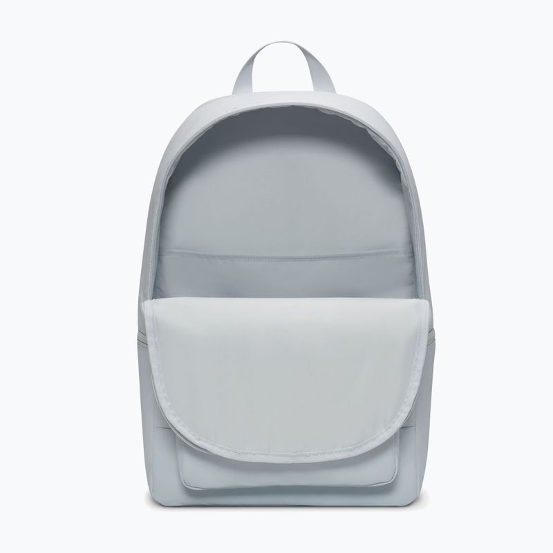 Plecak miejski Nike Heritage 23 l pure platinum/metallic silver 4