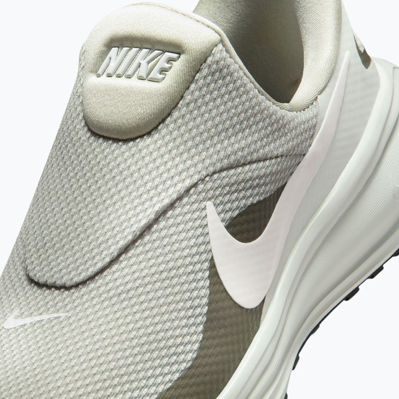 Buty do biegania męskie Nike Revolution 8 EasyOn spruce fog/cargo khaki/spruce aura/sail 8