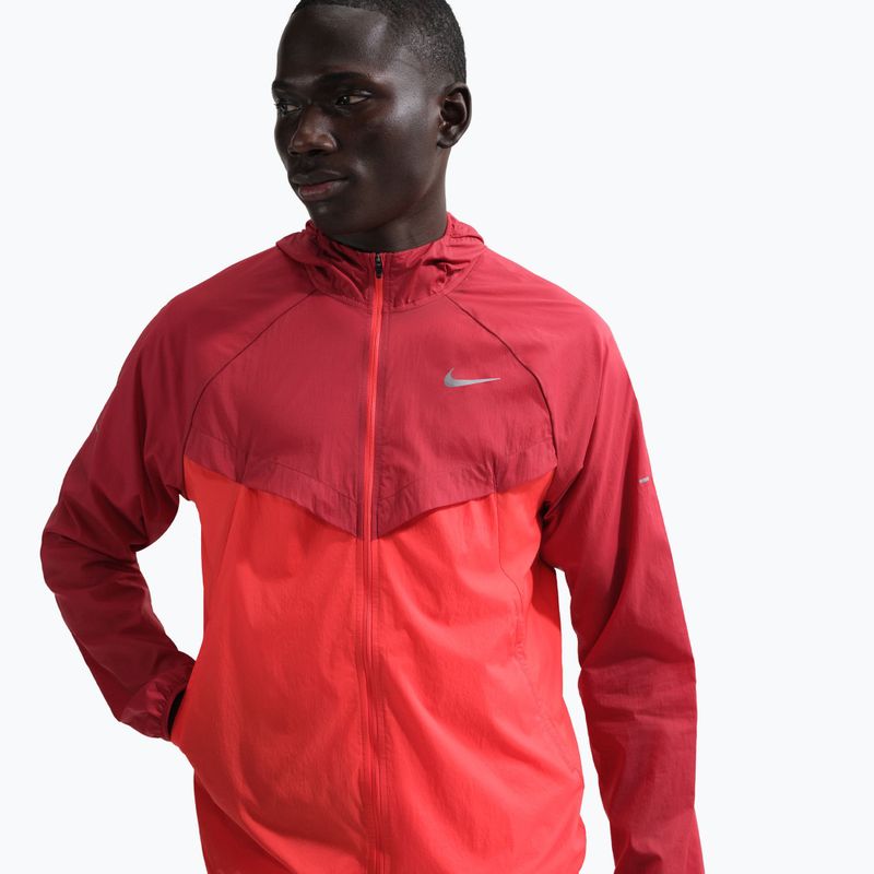 Kurtka do biegania męska Nike Stride Repel UV team crimson/light crimson