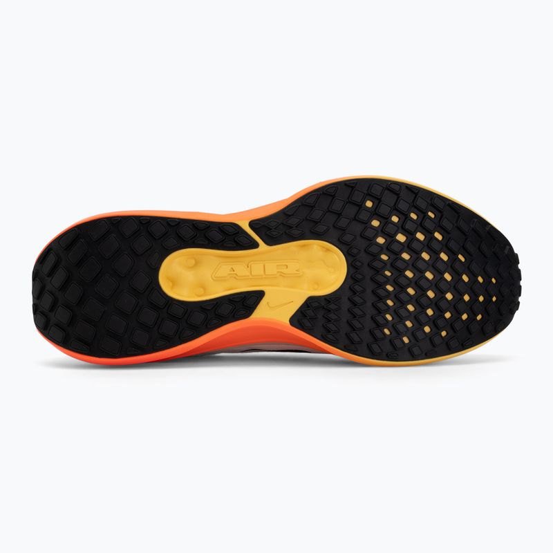 Buty do biegania męskie Nike Winflo 11 summit white/bright crimson/black 4