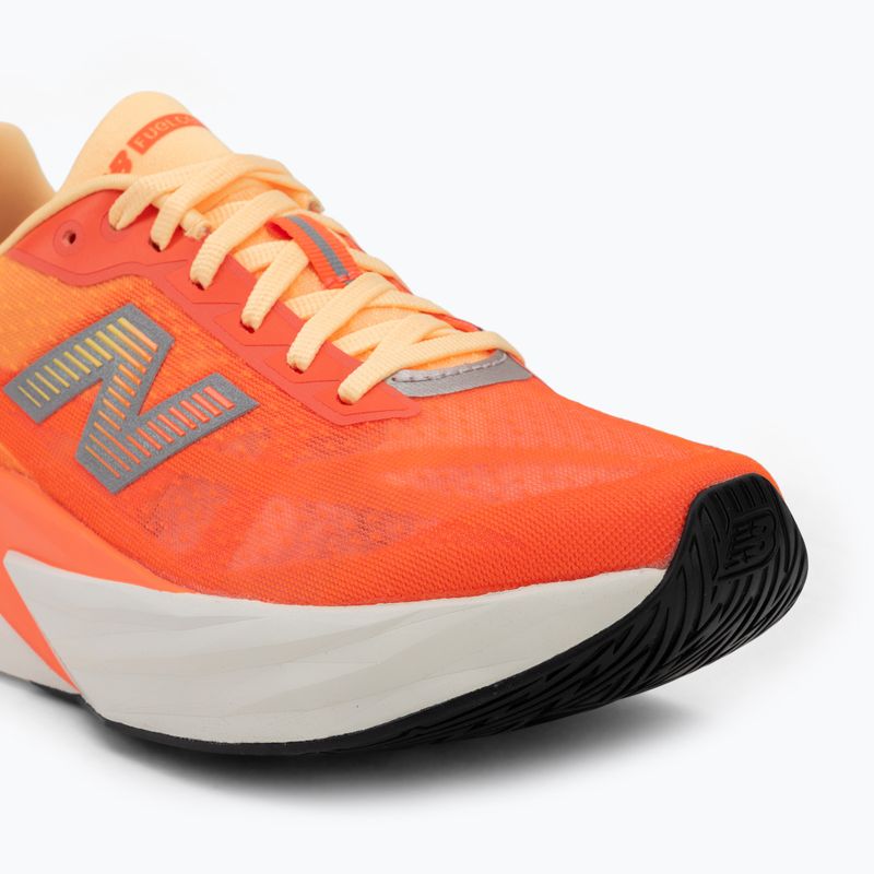 Buty do biegania damskie New Balance FuelCell Rebel V5 tangerine heat/silver metallic 7
