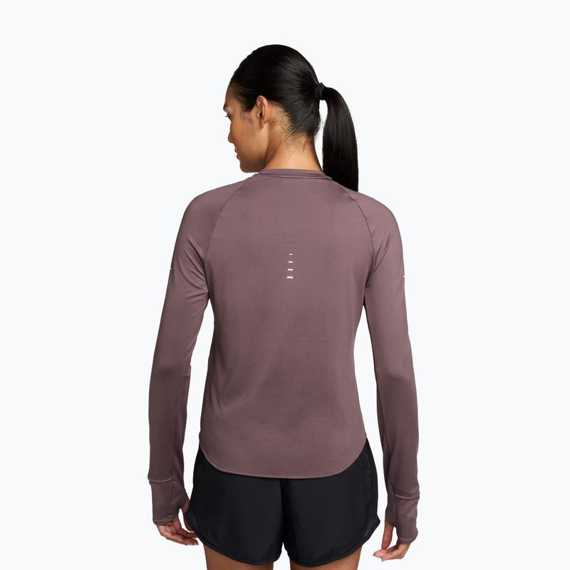 Longsleeve do biegania damski Nike Swift Dri-Fit UV tattoo 2