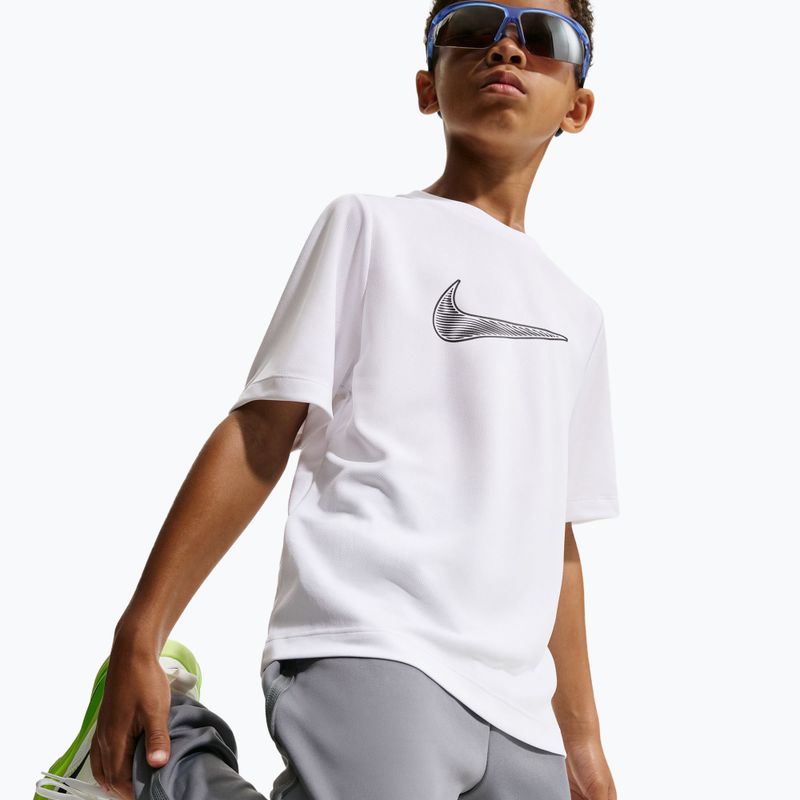 Koszulka dziecięca Nike Multi Dri-Fit white/black 4