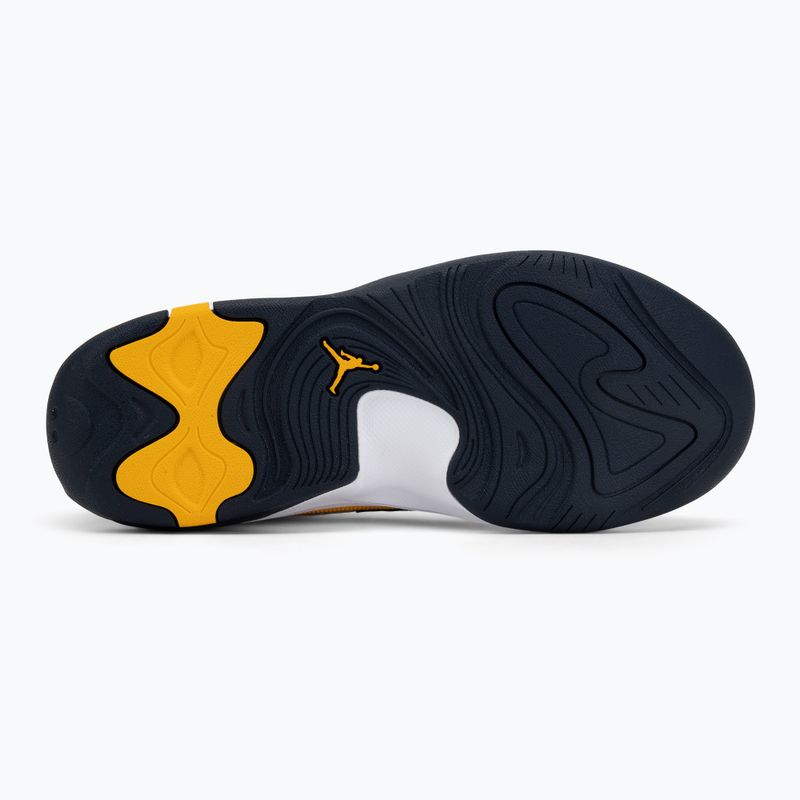 Buty męskie  Jordan Max Aura 7 white/obsidian/university gold 4