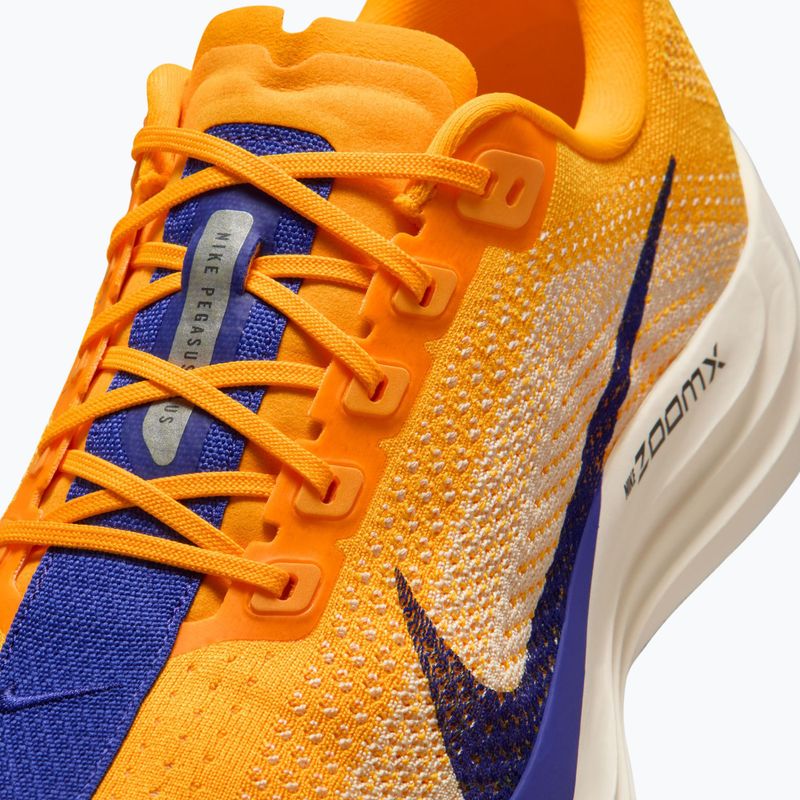 Buty do biegania męskie Nike Pegasus Plus laser orange/alabaster/sail/indigo burst 16