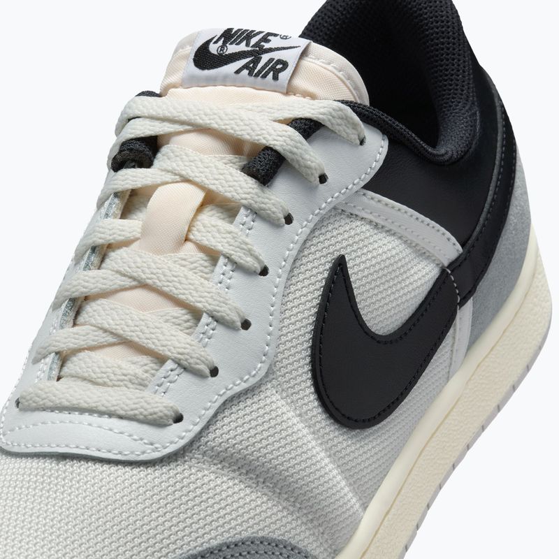 Buty męskie Air Jordan Skyline Low summit white/light smoke grey/black 8