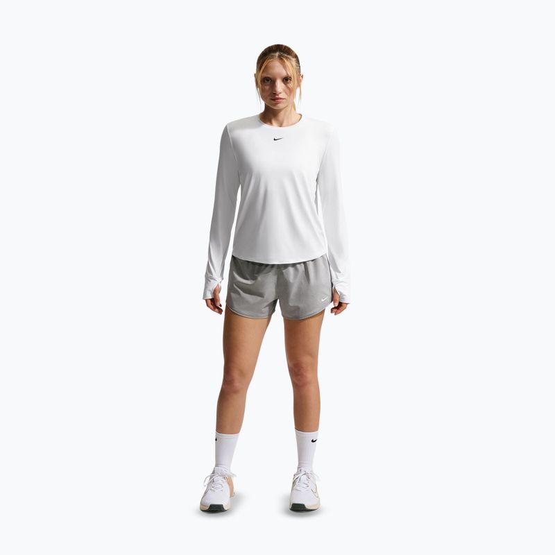 Spodenki damskie Nike One Dri-Fit 3" smoke grey/heather/white 2