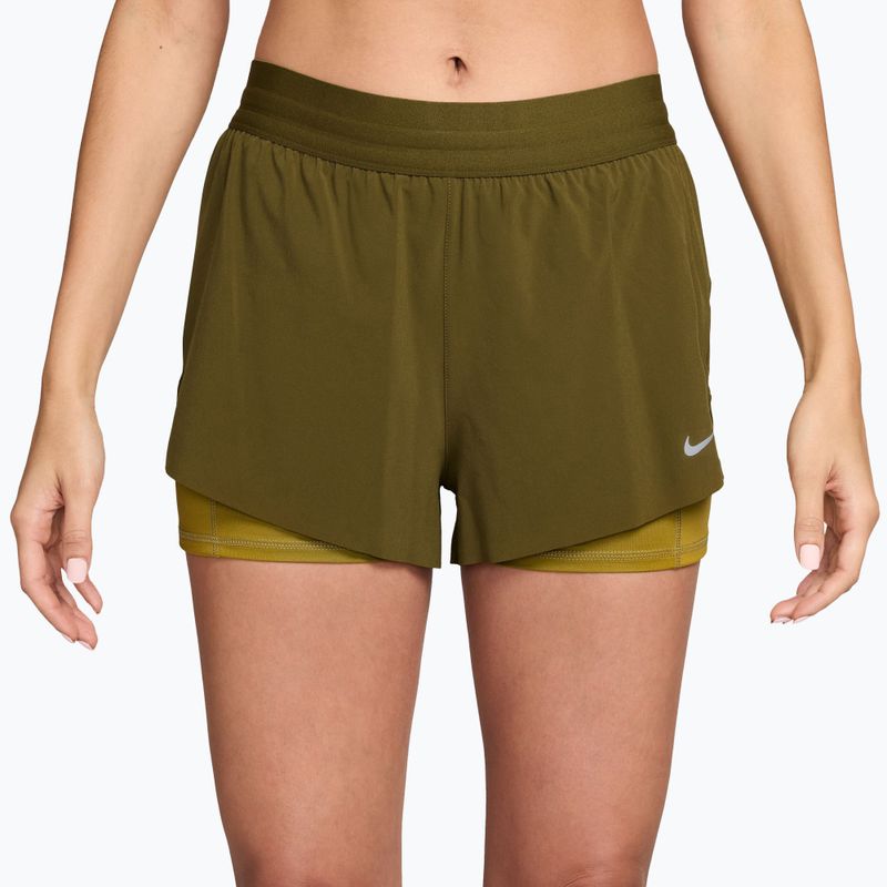 Spodenki do biegania damskie Nike Swift Mid-Rise 2in1 olive flak/peat moss