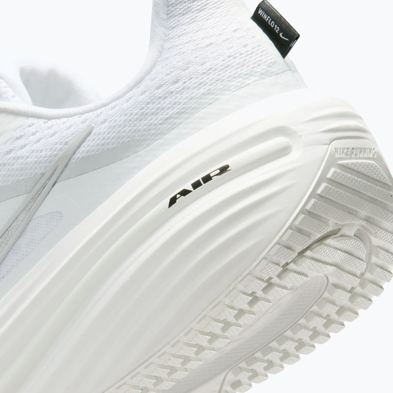Buty do biegania męskie Nike Winflo 12 white/summit white/metallic silver 11