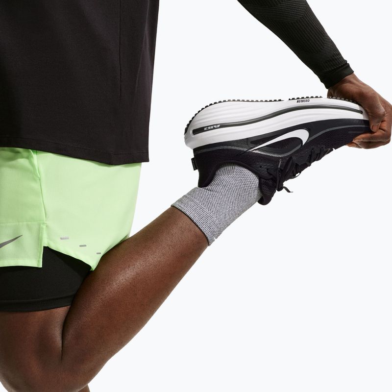 Buty do biegania męskie Nike Winflo 12 black/dark smoke grey/white 10