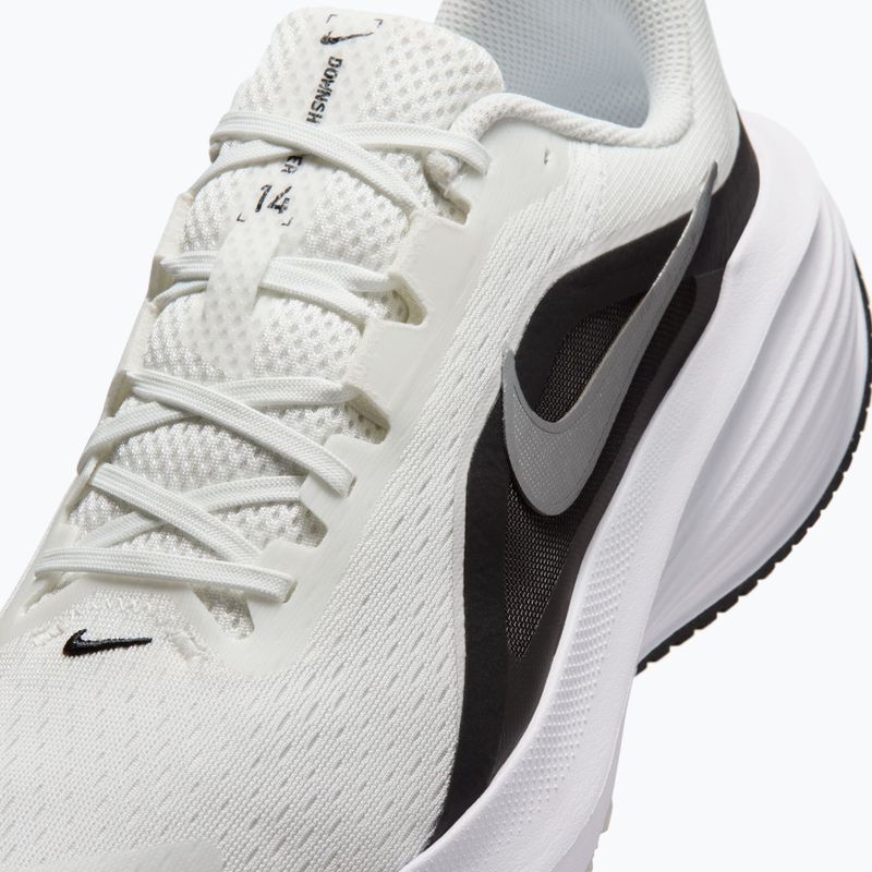 Buty do biegania męskie Nike Downshifter 14 summit white/black/white/metallic silver 10