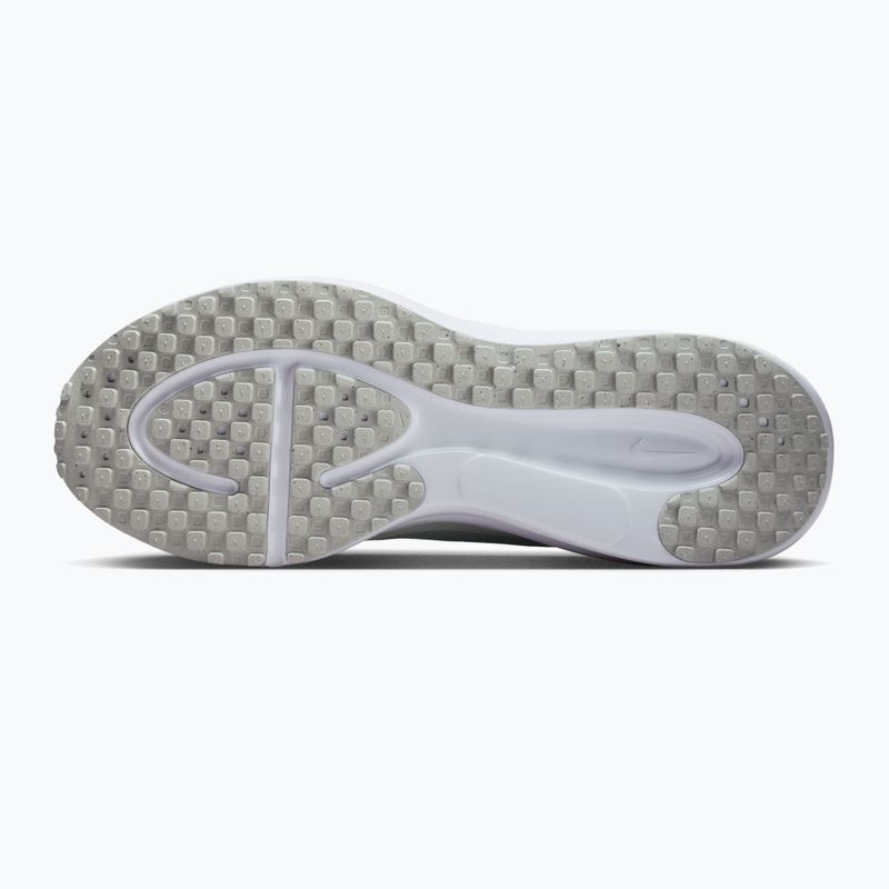 Buty do biegania męskie Nike Revolution 8 summit white/white/metallic silver 9