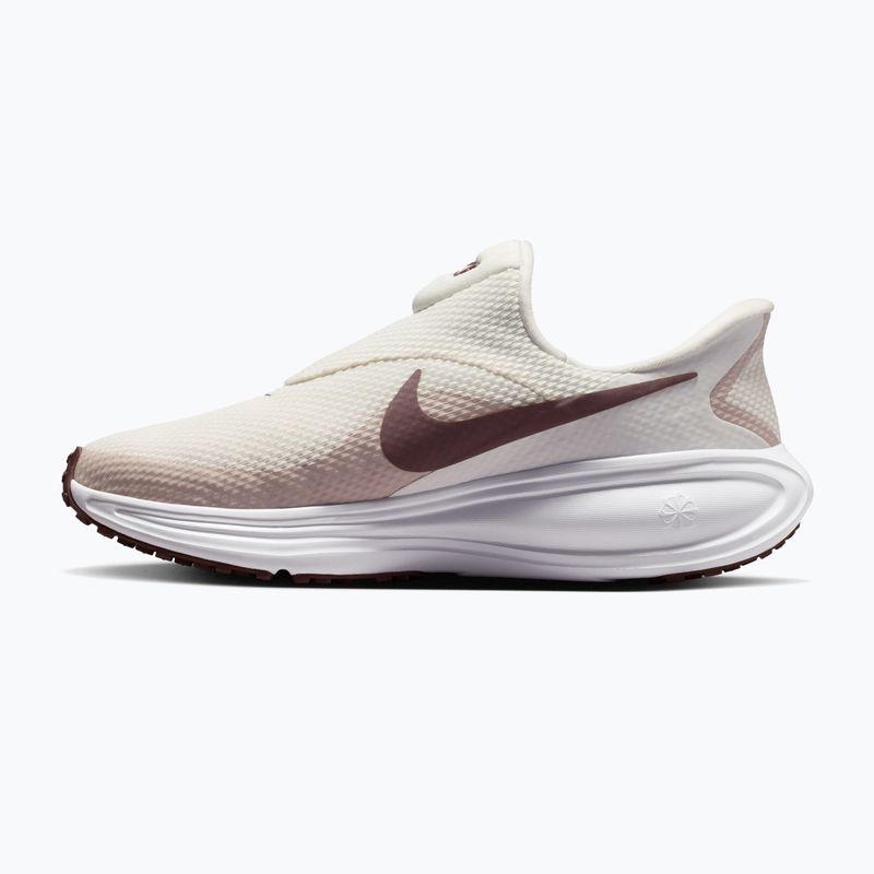 Buty do biegania damskie Nike Revolution 8 EasyOn phantom/white/silt red/tattoo 9
