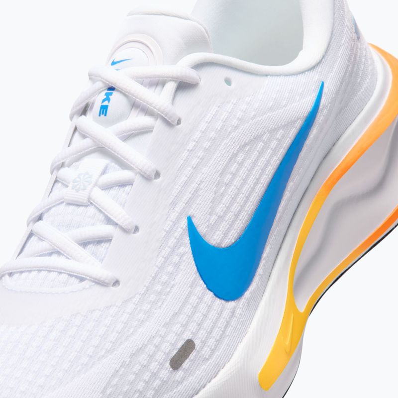 Buty do biegania męskie Nike Journey Run white/total orange/blue crystal 10
