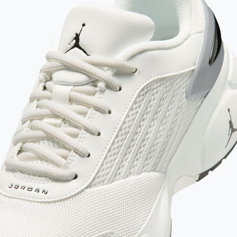 Buty damskie Jordan Trunner Flow summit white/metallic silver/black 3