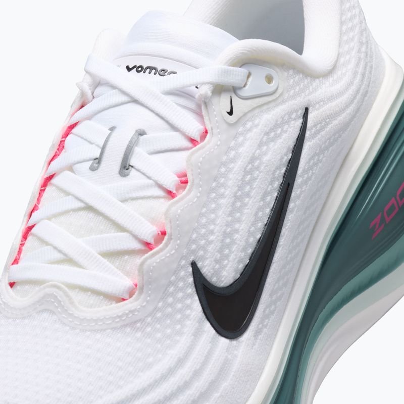 Buty do biegania męskie Nike Vomero Plus white/mineral slate/hyper pink/black 10