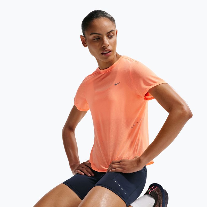 Koszulka do biegania damska Nike Swift Breathe Dri-Fit orange pulse/photon dust 5