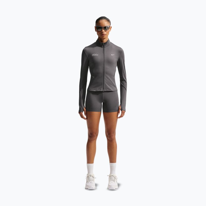 Spodenki do biegania damskie damskie Nike Swift High Waisted 4" medium ash 2