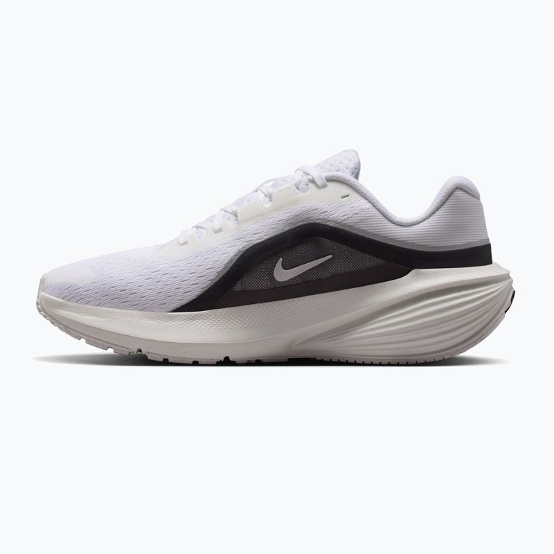 Buty do biegania damskie Nike Downshifter 14 white/summit white/metallic silver 9