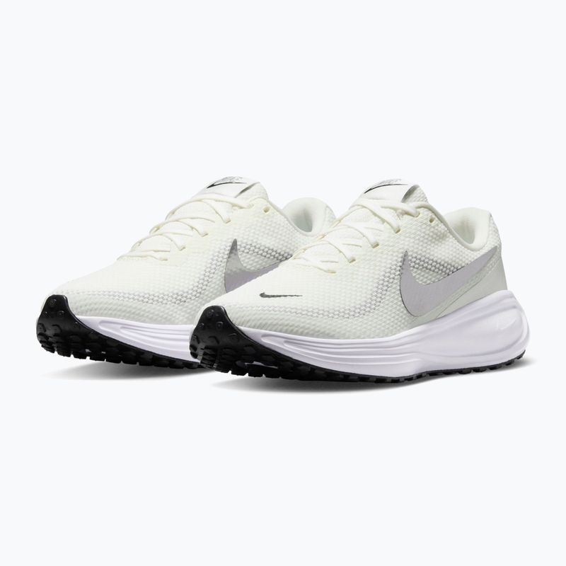Buty do biegania damskie Nike Revolution 8 sail/white/black/metallic silver 10
