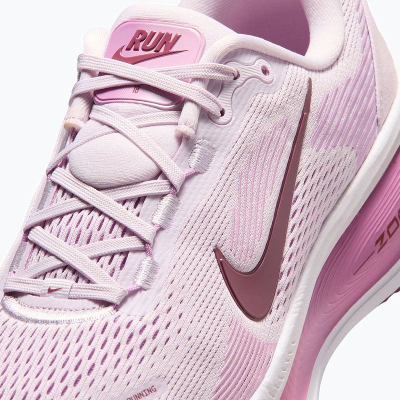 Buty do biegania damskie Nike Vomero 18 bleached lilac/light magenta/pink smoke 14
