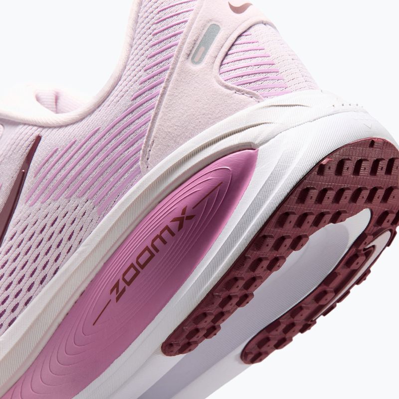 Buty do biegania damskie Nike Vomero 18 bleached lilac/light magenta/pink smoke 15