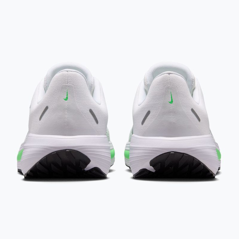 Buty do biegania damskie Nike Quest 7 white/illusion green/metallic silver 6