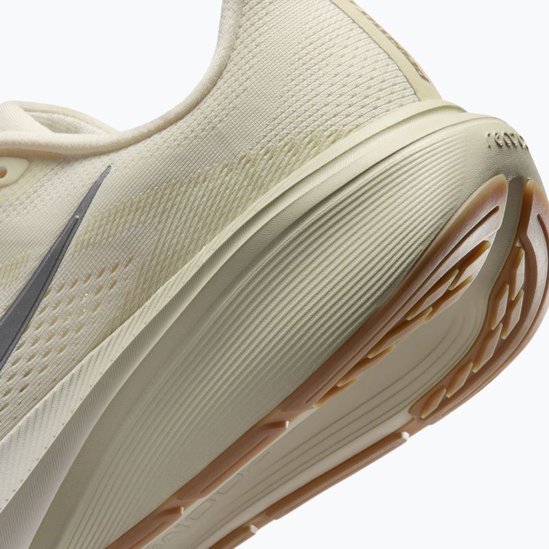 Buty do biegania męskie Nike Pegasus 42 coconut milk/light khaki/metallic silver 13