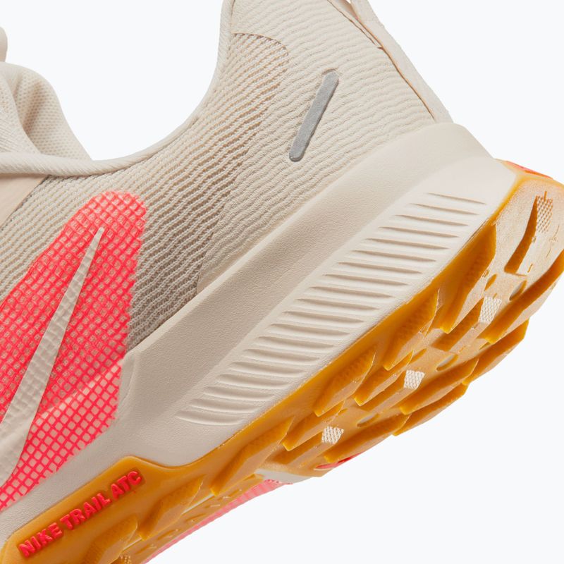 Buty do biegania męskie Nike Juniper Trail 3 light orewood brn/light crimson/light orewood brn 6