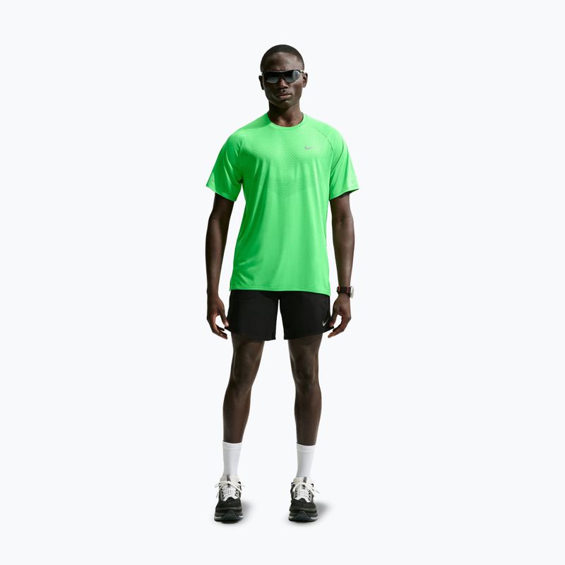 Koszulka do biegania męska Nike Stride green spark 2