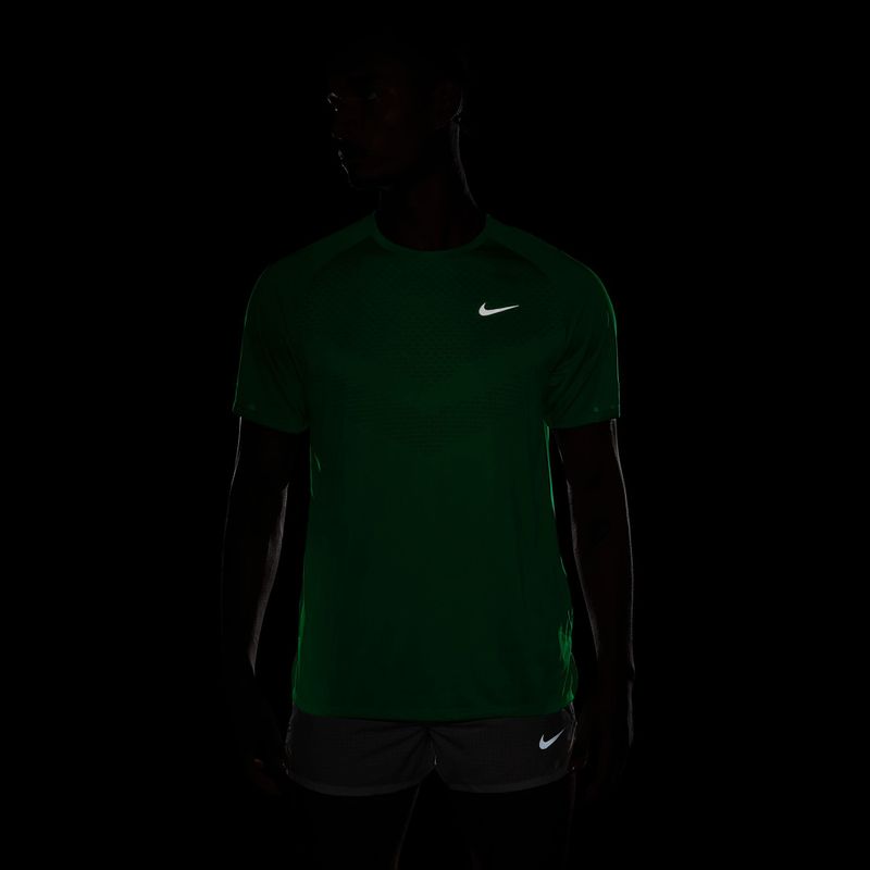 Koszulka do biegania męska Nike Stride green spark 7