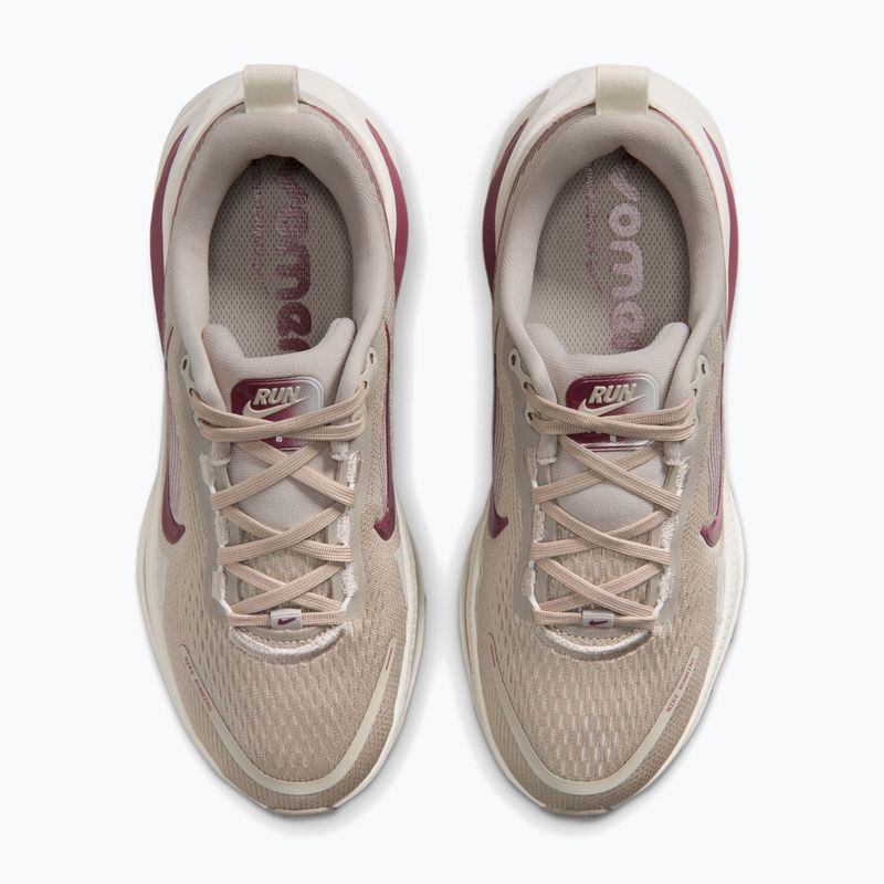Buty do biegania Nike Vomero 18 cream ii/sail/pink smoke 11