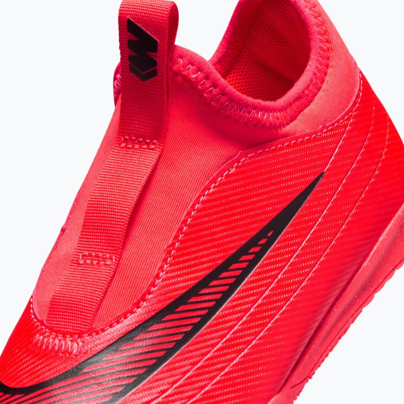 Buty piłkarskie dziecięce Nike Jr. Mercurial Vapor 17 Club IR1212 bright crimson/blur 12
