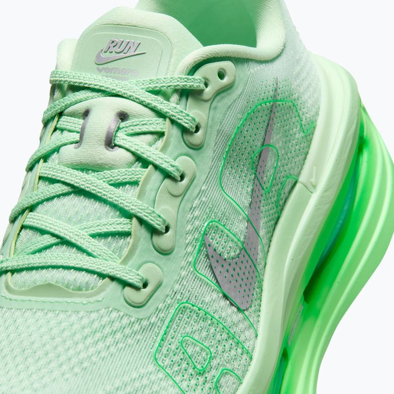 Buty do biegania damskie Nike Vomero Premium cucumber calm/metallic silver 14