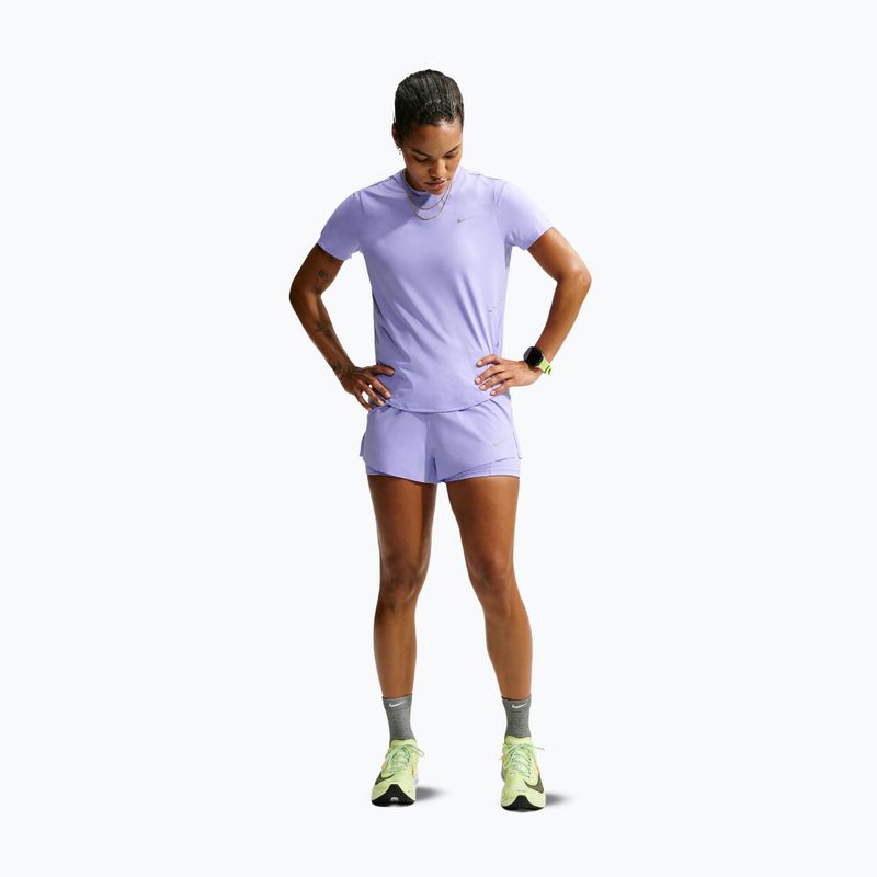 Spodenki do biegania damskie Nike Swift Mid-Rise 2in1 purple pulse 2