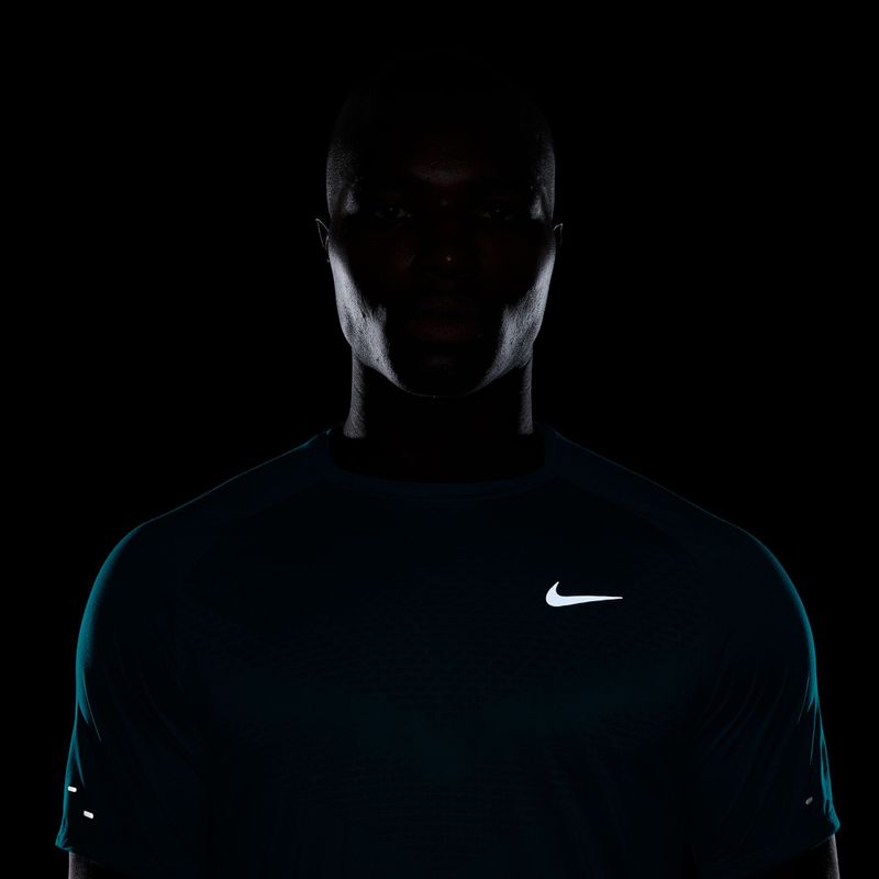 Koszulka do biegania męska Nike Stride ADV bright spruce 4