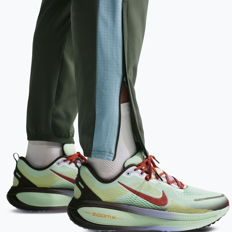 Spodnie do biegania męskie Nike Miler Dri-Fit Woven camo green/mineral slate 7