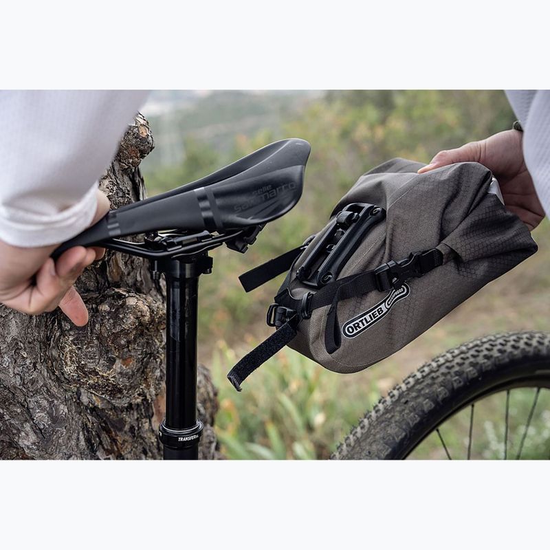 Torba rowerowa pod siodło ORTLIEB Saddle-Bag Two 1.6 l dark sand 3